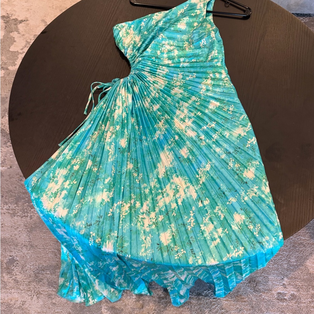 Hello Molly Turquoise and White Floral Dress